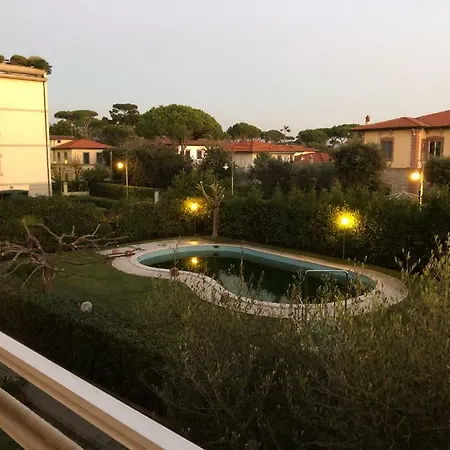 Apartment Casa Vacanza Palazzo Della Spiaggia