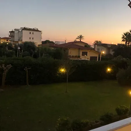 Casa Vacanza Palazzo Della Spiaggia Apartment